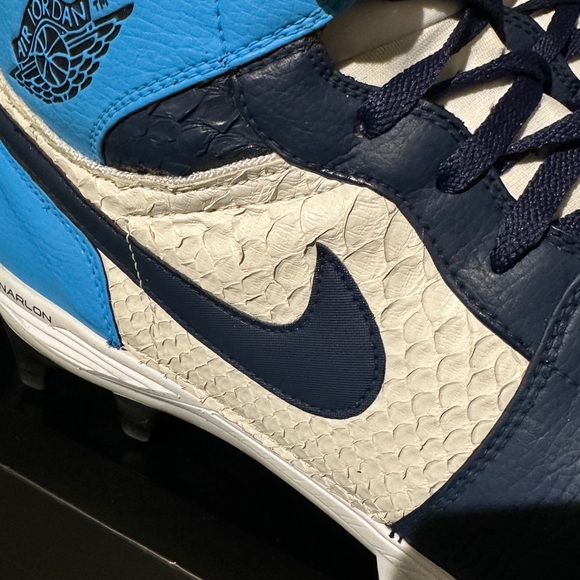 Jordan 1 High Custom Footbal Cleats - Picture 5 of 6